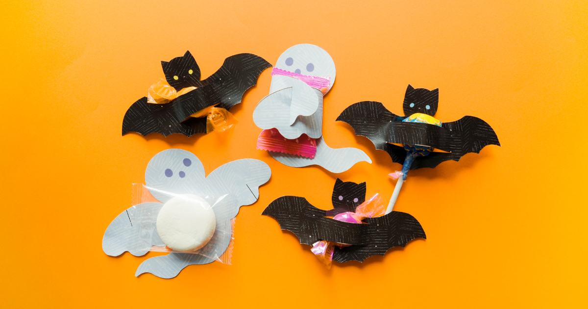 お菓子を簡単に可愛く！コウモリとゴーストのハロウィンラッピング